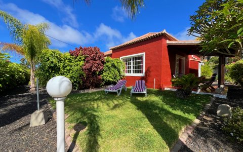 Ferienhaus mit Pool in Los Llanos La Palma