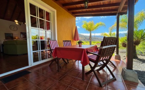 Ferienhaus mit Pool in Los Llanos La Palma