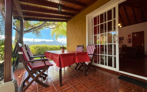 Ferienhaus mit Pool in Los Llanos La Palma