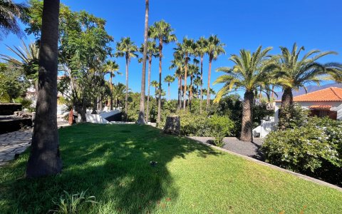 Ferienapartment mit Pool bei El Paso La Palma