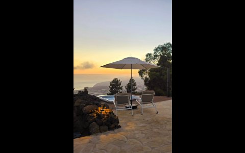 Ferienhaus mit Jaccuzi in Tacande La Palma