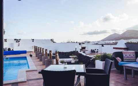 Ferienunterkunft mit Pool in San Bartolome auf Lanzarote