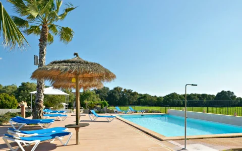 Ferienunterkunft mit Pool in Felanitx auf Mallorca