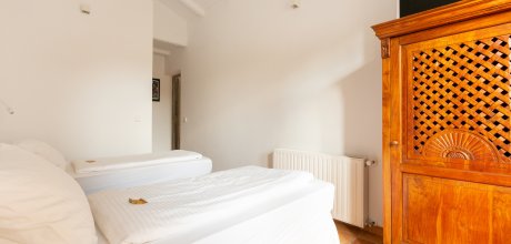 Family and Friends Suite Girasol