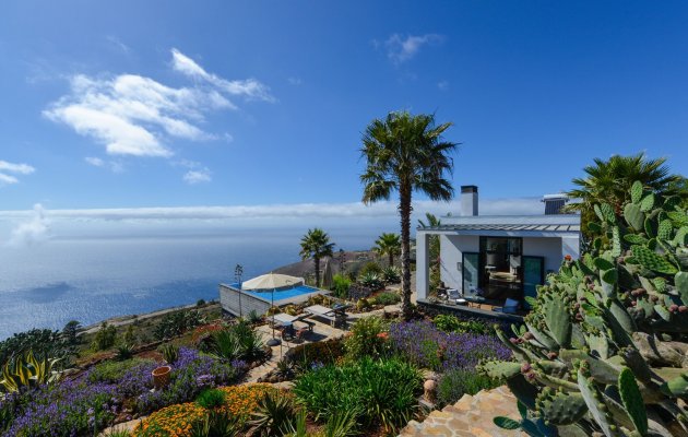 Villa Infinite Place