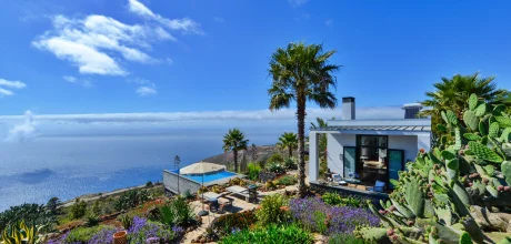 Villa Infinite Place