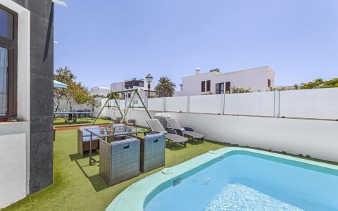 Ferienvilla mit Pool in Tahiche auf Lanzarote