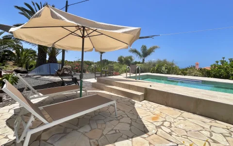 Ferienhaus mit Pool in La Punta - La Palma