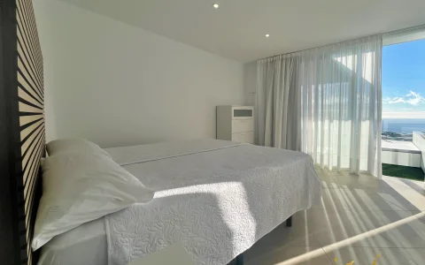 Ferienapartment mit Pool in Tacande auf La Palma