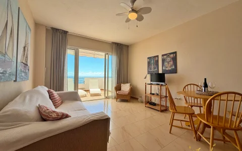 Ferienwohnung mit Meerblick in Puerto Naos